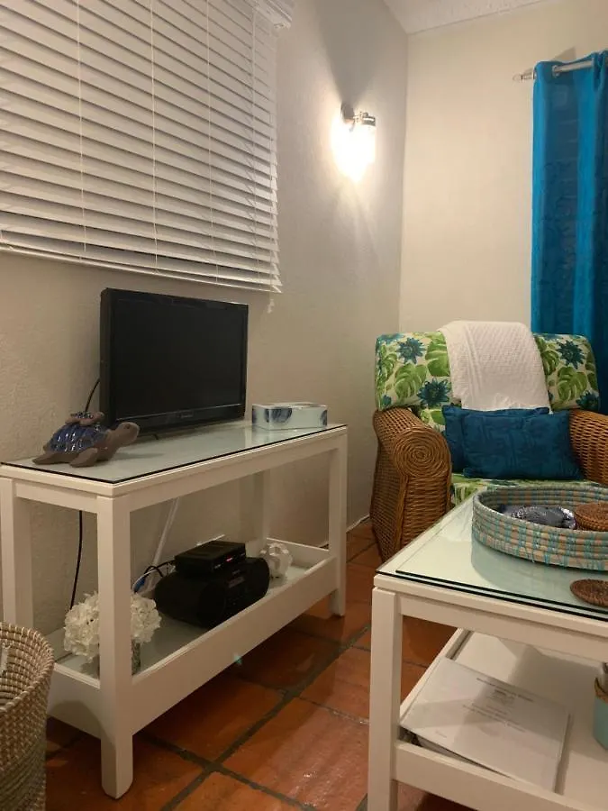 Holiday home Flamboyant Beach House Villa Saint James Barbados